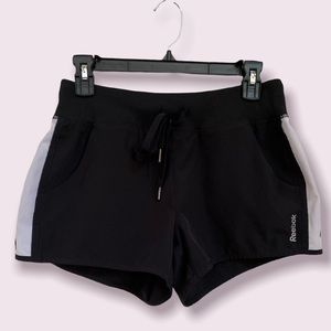Reebok Black Athletic Running Shorts w/Pockets - Excellent Condition - Medium